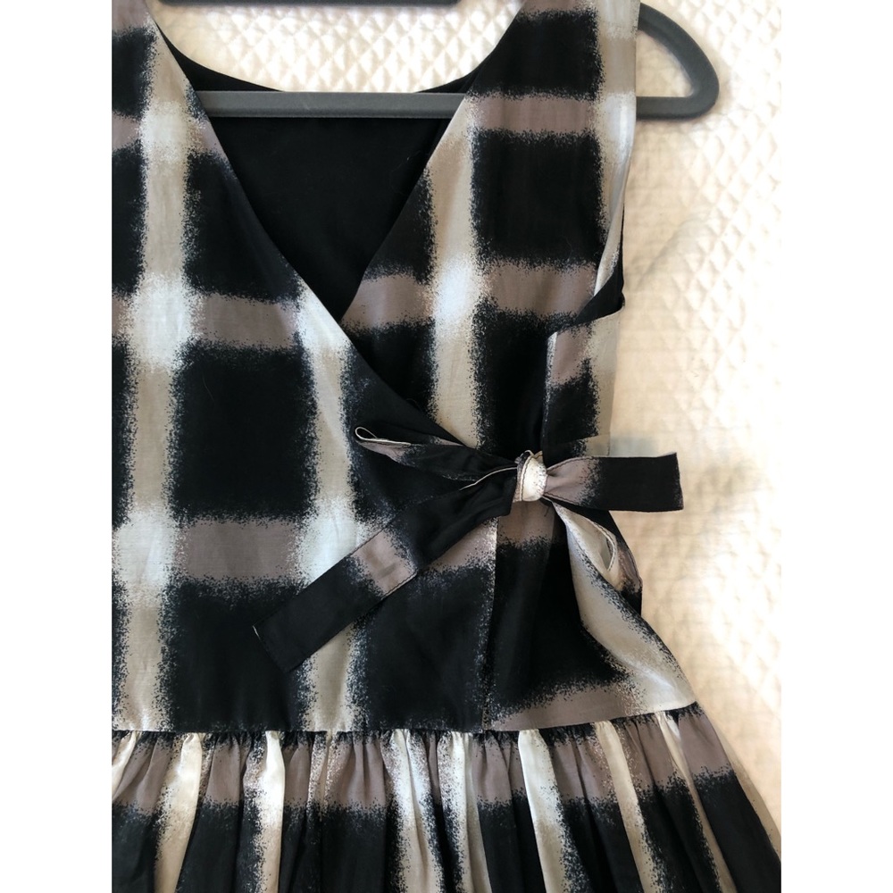 Marc by Marc Jacobs faux wrap dress with back bow - Picture 3 of 5